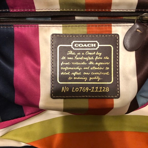 Women’s Coach Legacy Bag and FREE Coach wallet - Picture 3 of 9